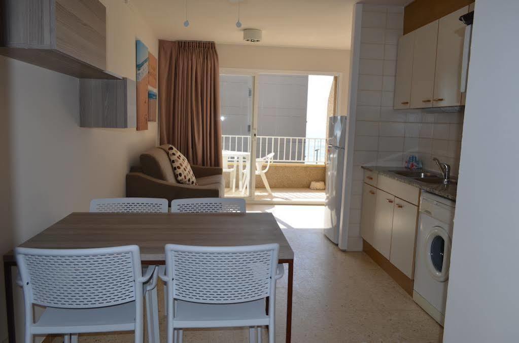 Apartaments Gibert 산 안토니 드 칼론헤 외부 사진